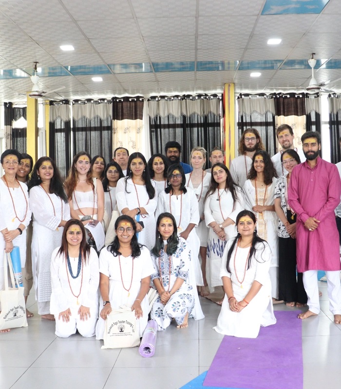 “Beyond Boundaries: Cultural Immersion in Rishikesh during 200-Hour Yoga Teacher Training”
