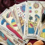 How Do You Approach A Tarot Reading
