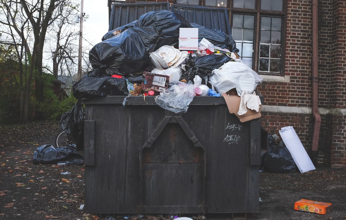Choosing the Right Dumpster Rental Near Tontitown, AR