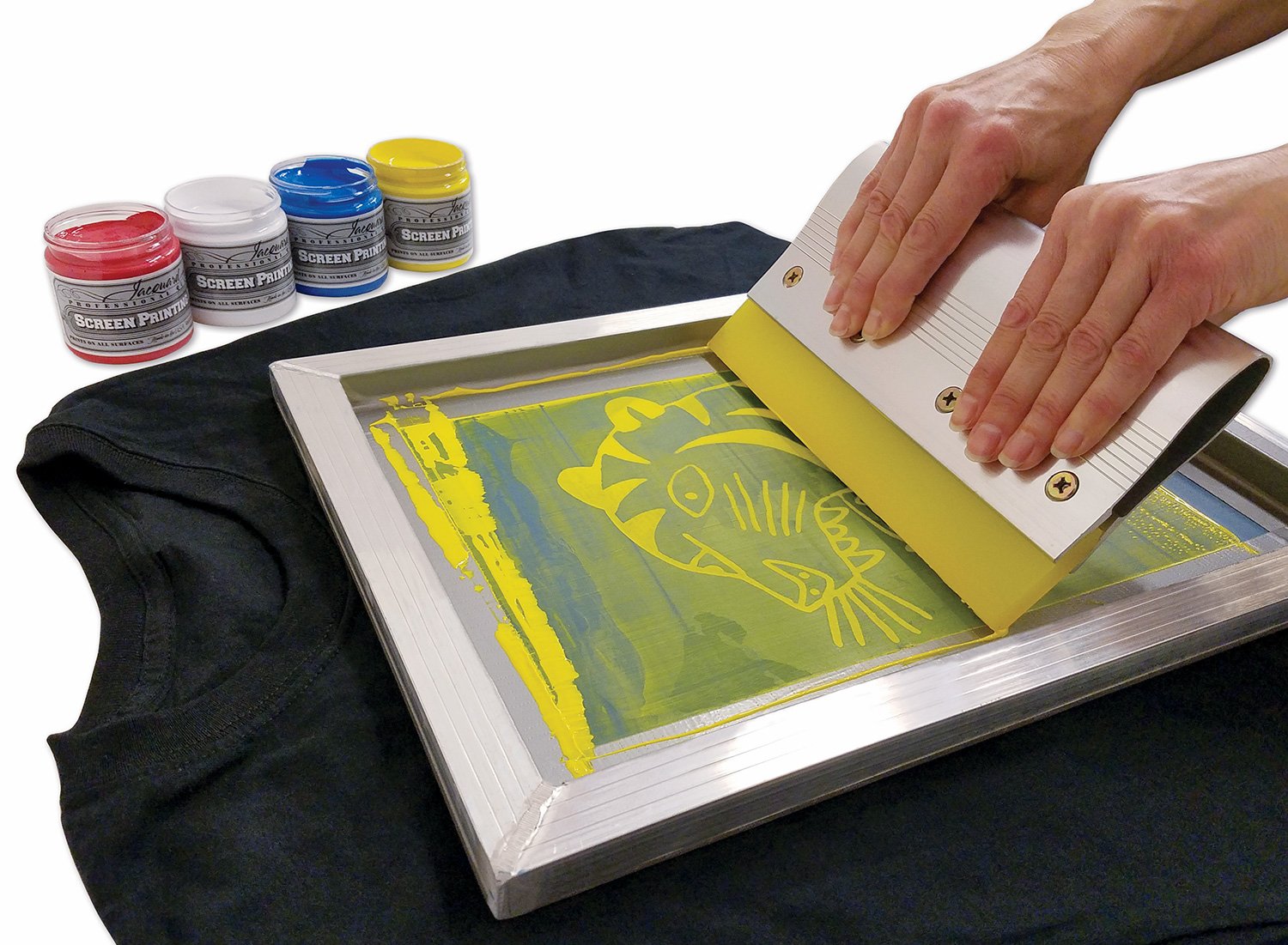 Applications and Process of Silk Screen Printing on Shirts
