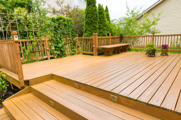 6 Maintenance Tips to Keep Your Deck and Fence Looking New