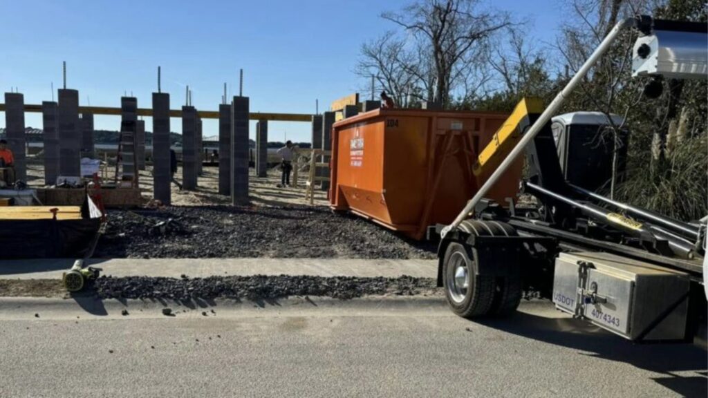 Renovating Your Space? Here’s Why Roll Off Dumpsters Make Cleanup Easier