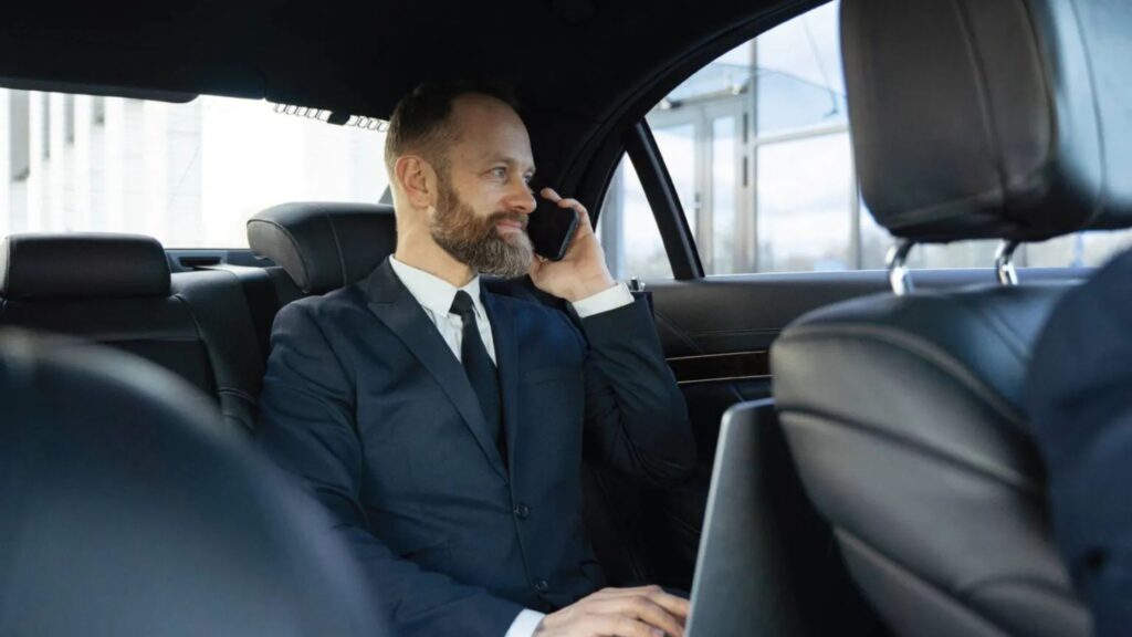 Is a Chauffeur Driven Car Service the Best Way to Travel To and From Reagan Airport?