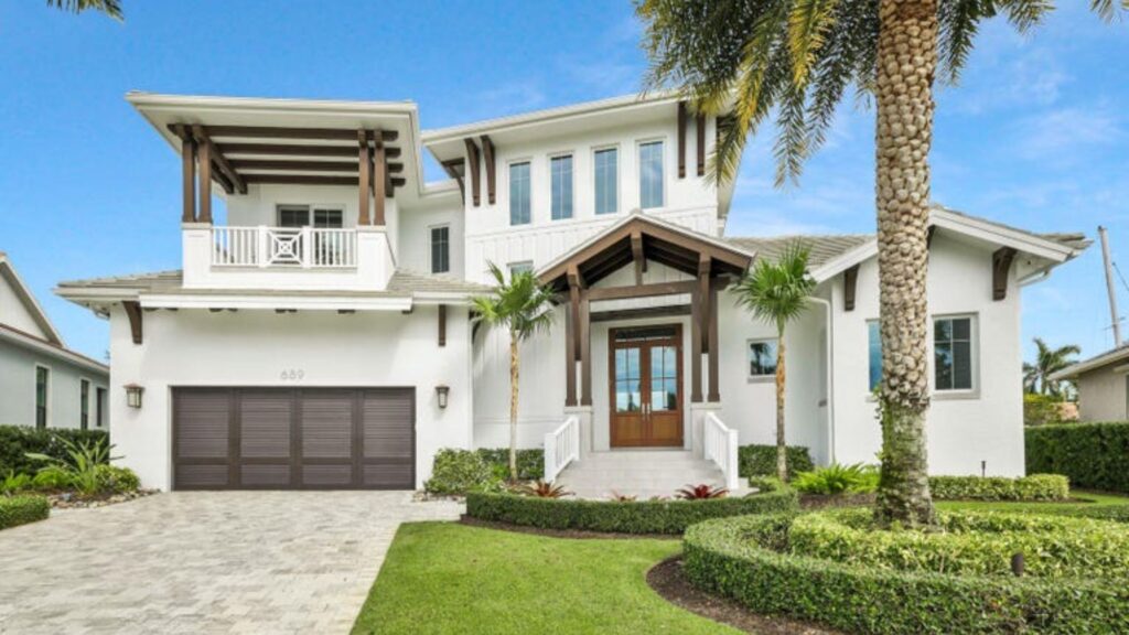 Why Working with a Fort Myers Realtor Saves Time and Money