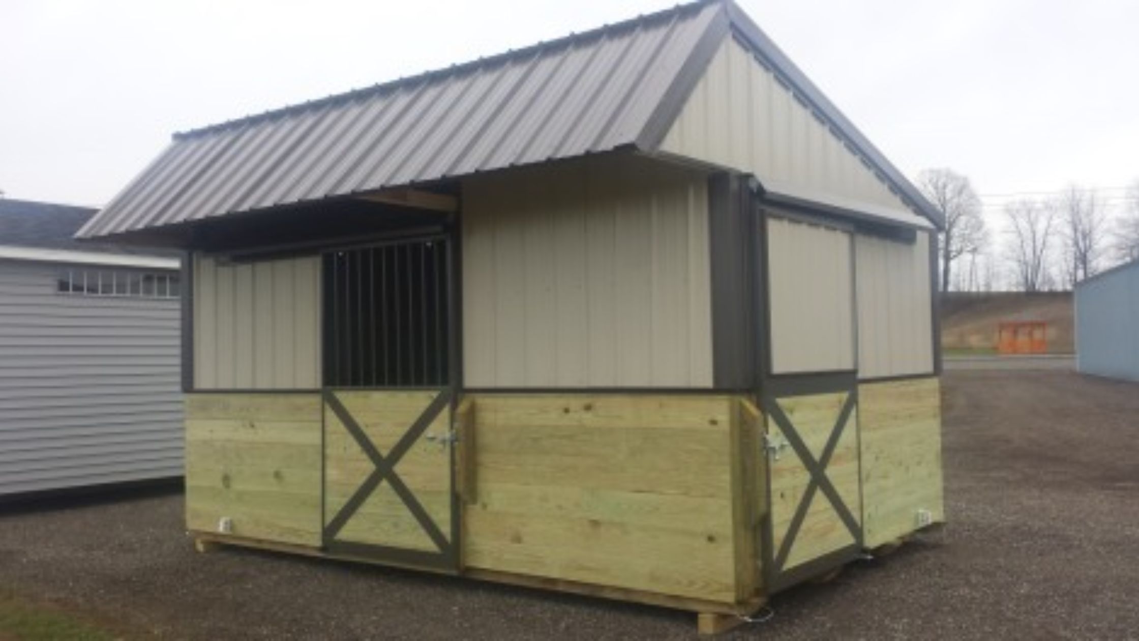 Top 10 Essential Features Every Horse Shelter Must Have
