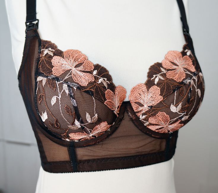 Quarter cup bra