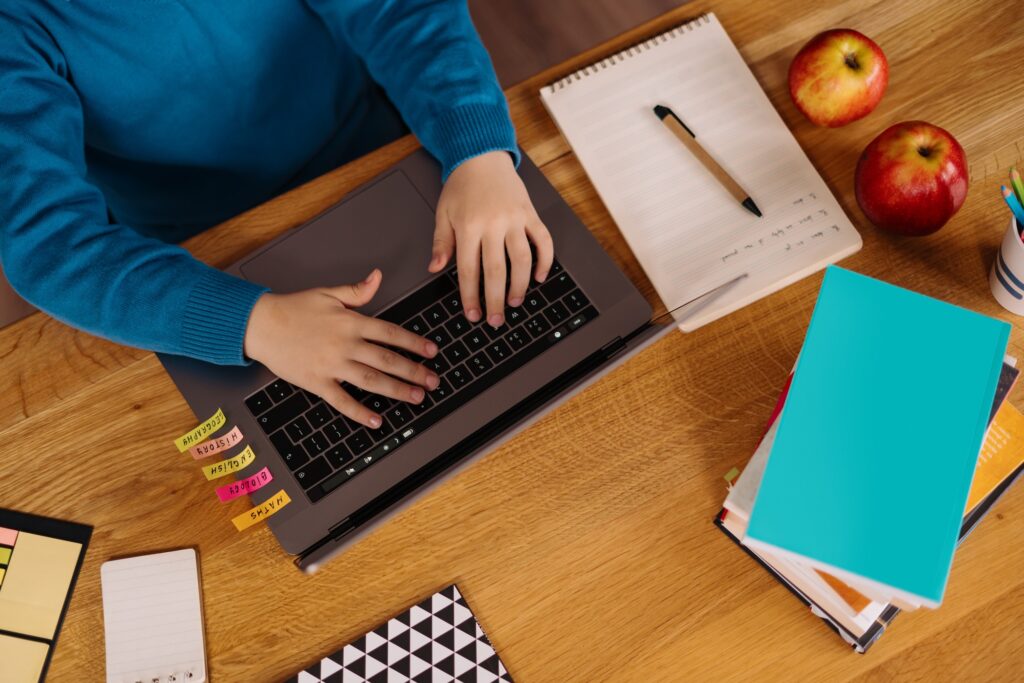 How to Use Evidence Effectively in Assignment Writing