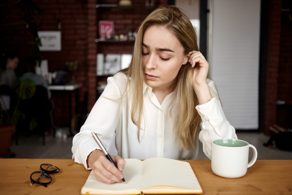 How Online Learning Is Changing the Way Students Manage Their Education